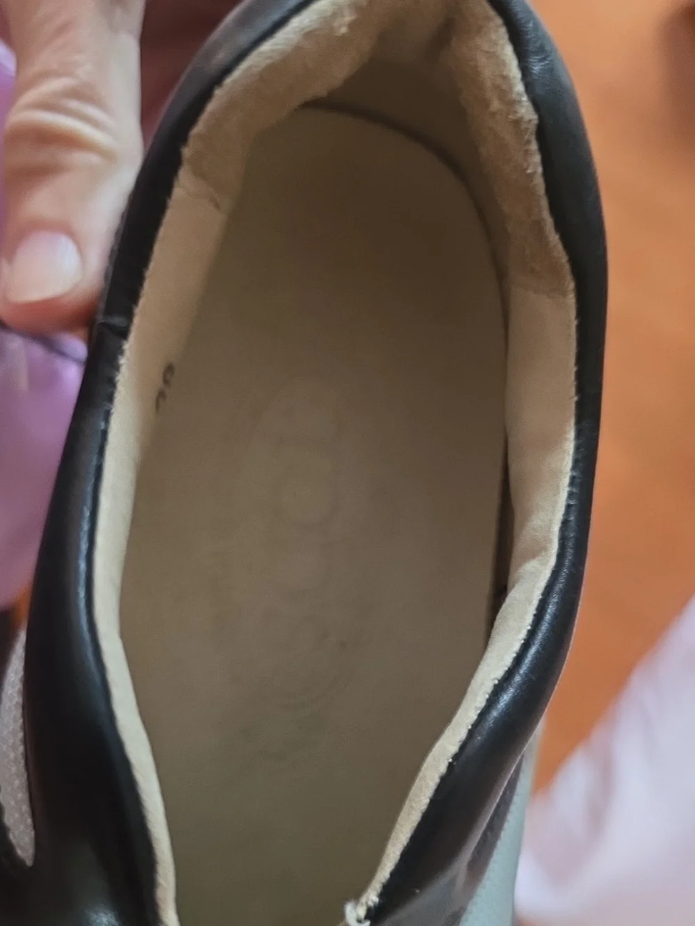 This is a pair of TODS Sport Comfort Slip On Sneakers In Size 38